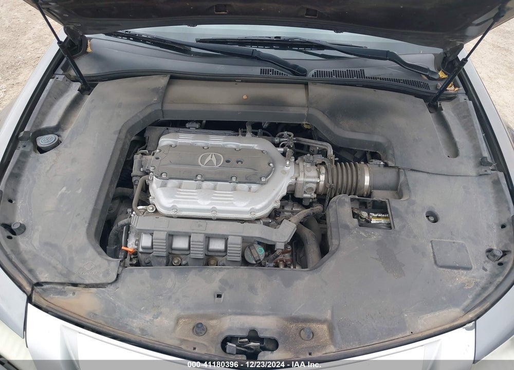 2010 ACURA TL 3.7 VIN: 19UUA9F51AA002083