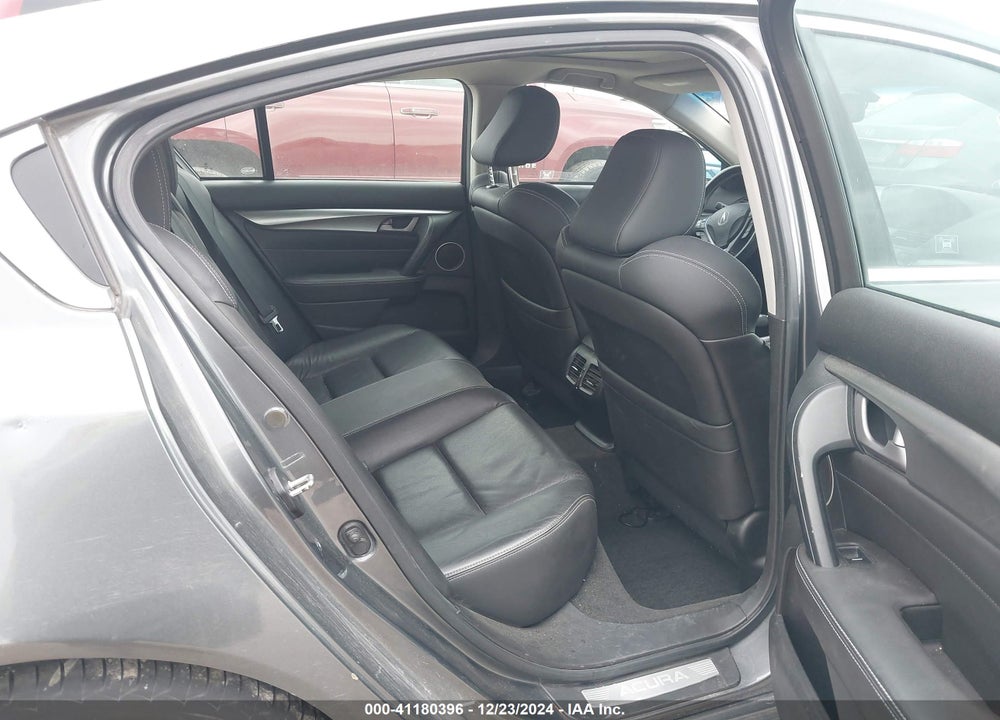 2010 ACURA TL 3.7 VIN: 19UUA9F51AA002083