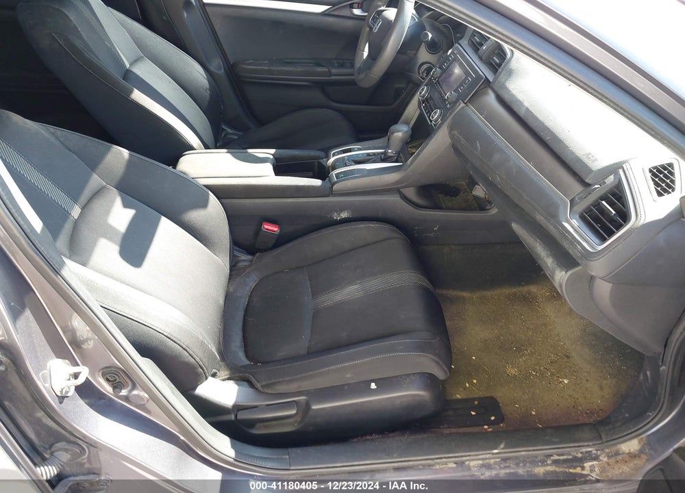 2016 HONDA CIVIC VIN: 19XFC2F58GE000121