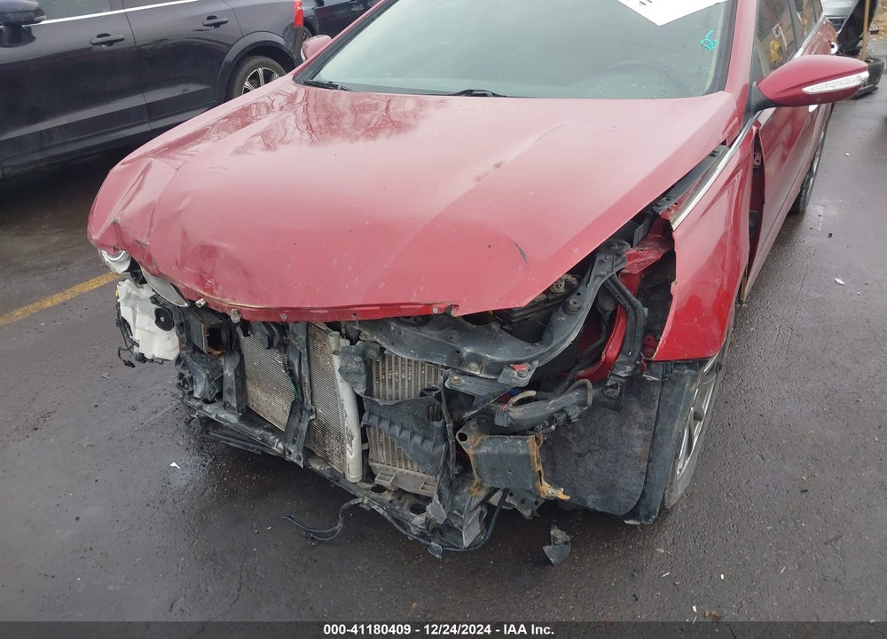 2011 HYUNDAI SONATA VIN: 5NPEC4AB2BH256067