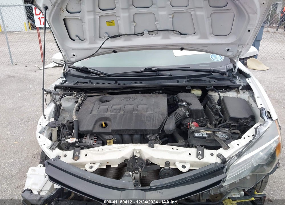 2018 TOYOTA COROLLA VIN: 5YFBURHE4JP805864
