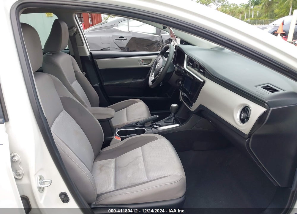 2018 TOYOTA COROLLA VIN: 5YFBURHE4JP805864
