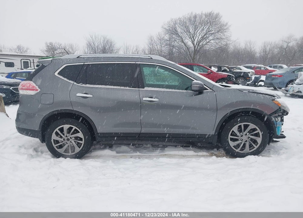 2015 NISSAN ROGUE SL VIN: 5N1AT2MT8FC885093