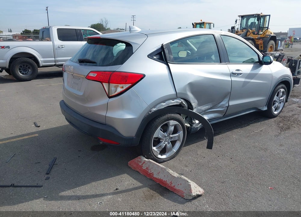 2019 HONDA HR-V LX VIN: 3CZRU5H38KM710300