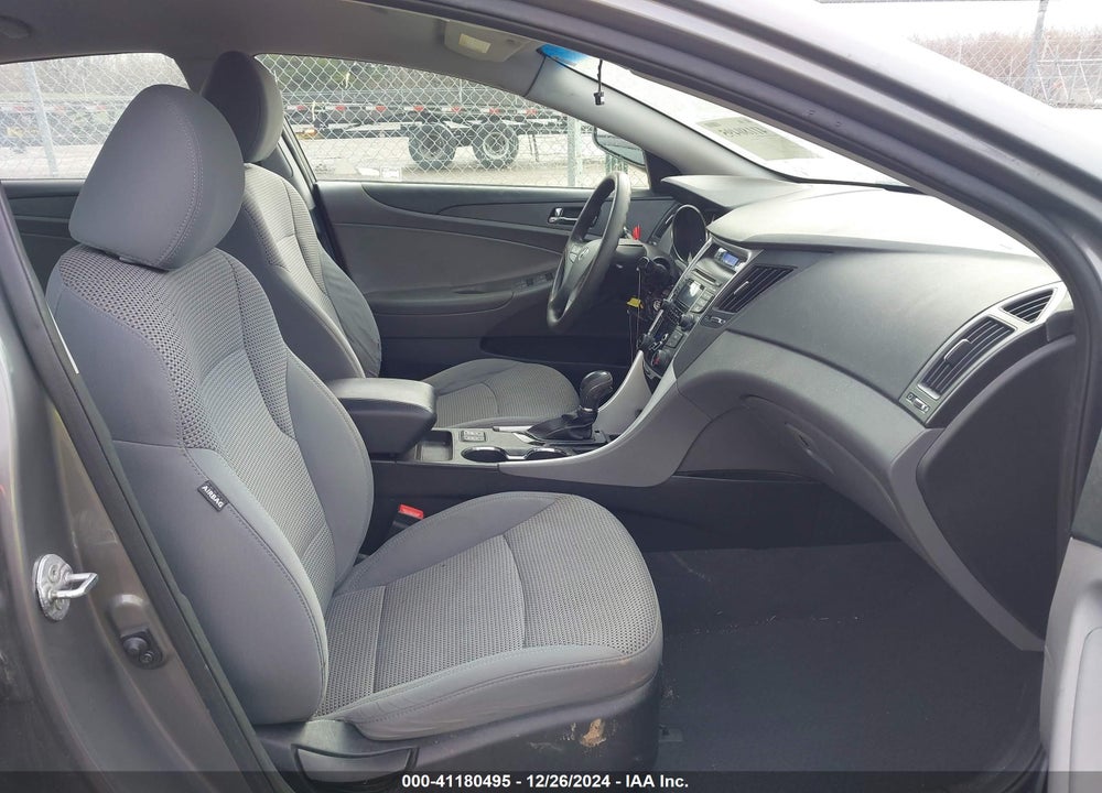 2013 HYUNDAI SONATA GLS VIN: 5NPEB4AC1DH513007