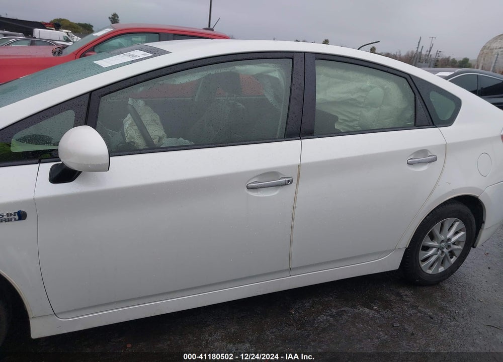 2014 TOYOTA PRIUS PLUG-IN VIN: JTDKN3DP5E3052927