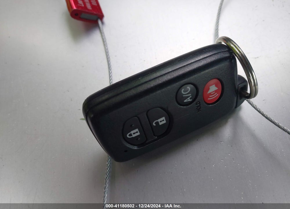 2014 TOYOTA PRIUS PLUG-IN VIN: JTDKN3DP5E3052927