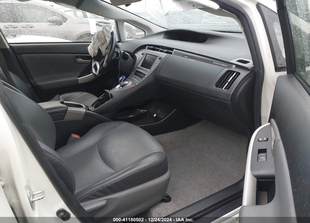 2014 TOYOTA PRIUS PLUG-IN VIN: JTDKN3DP5E3052927