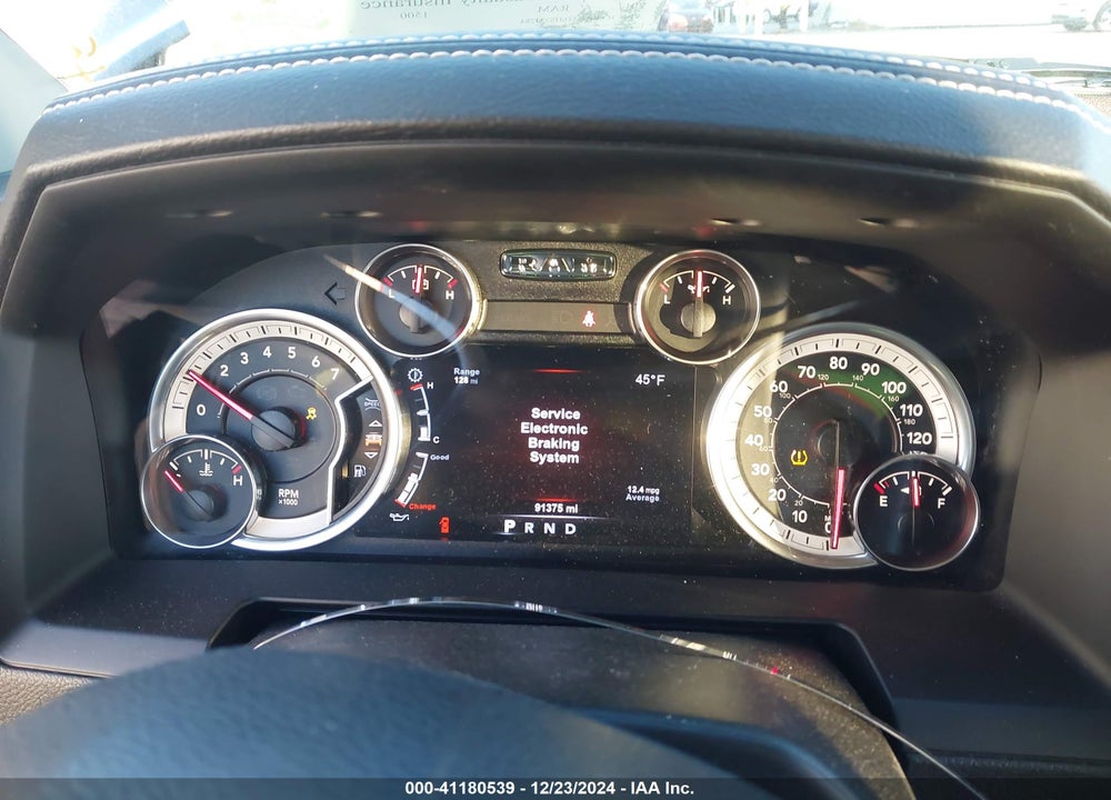 2017 RAM 1500 VIN: 1C6RR7MT6HS737284