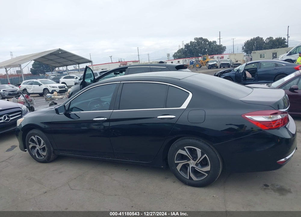 2017 HONDA ACCORD LX VIN: 1HGCR2F33HA156010