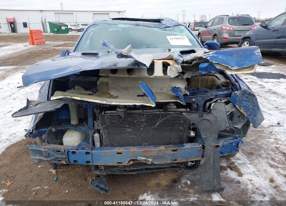 2009 DODGE CHALLENGER VIN: 2B3LJ44V39H502518