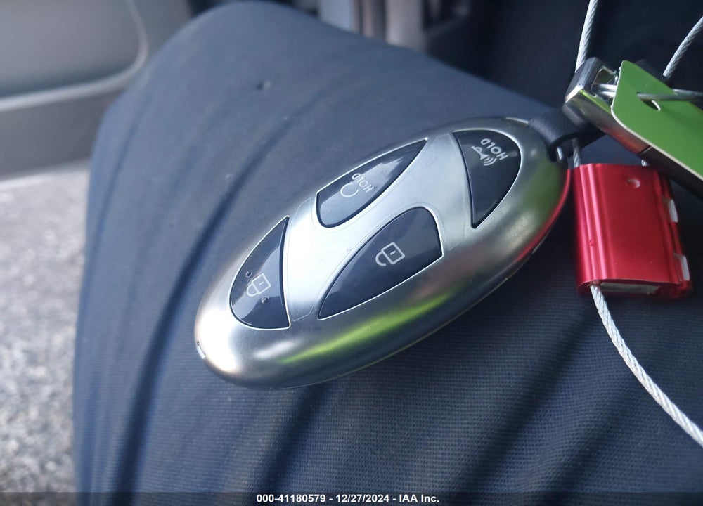 2024 HYUNDAI SONATA VIN: KMHL64JA5RA407079