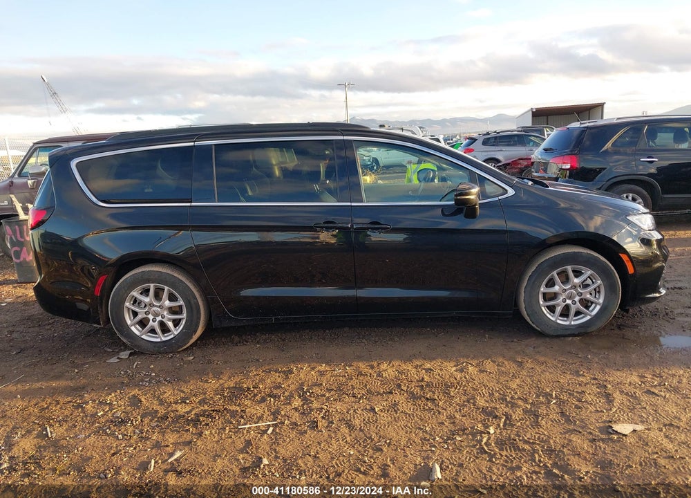 2022 CHRYSLER PACIFICA TOURING L VIN: 2C4RC1BG9NR191834