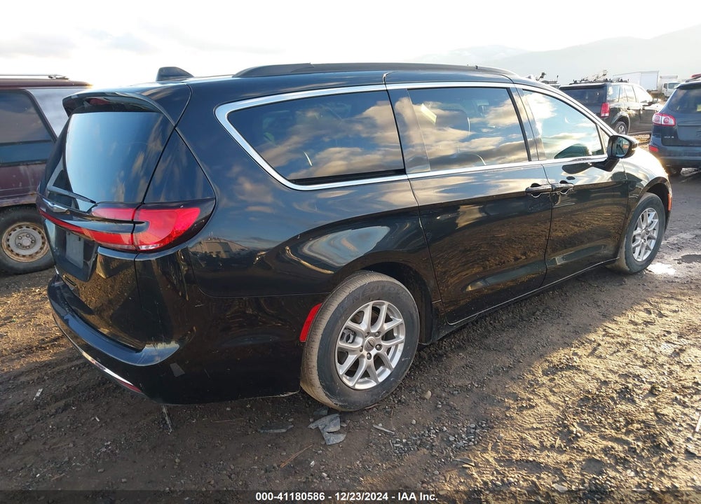 2022 CHRYSLER PACIFICA TOURING L VIN: 2C4RC1BG9NR191834