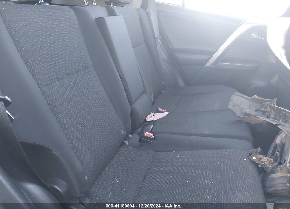 2016 TOYOTA RAV4 XLE VIN: JTMRFREV7GJ054687