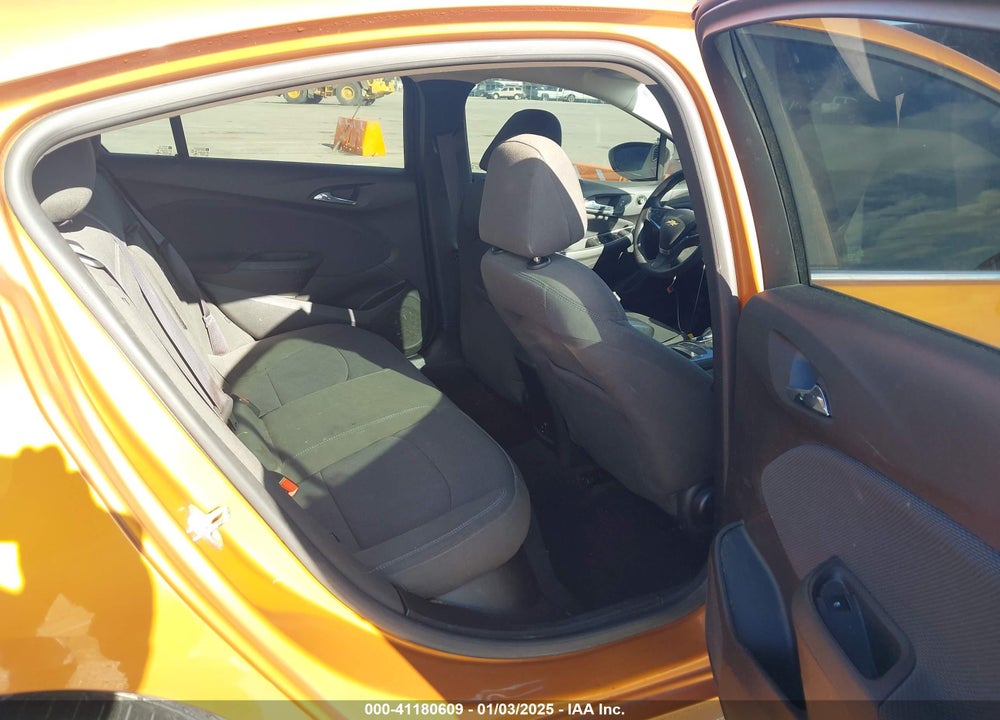 2017 CHEVROLET CRUZE LT AUTO VIN: 3G1BE6SM7HS552511