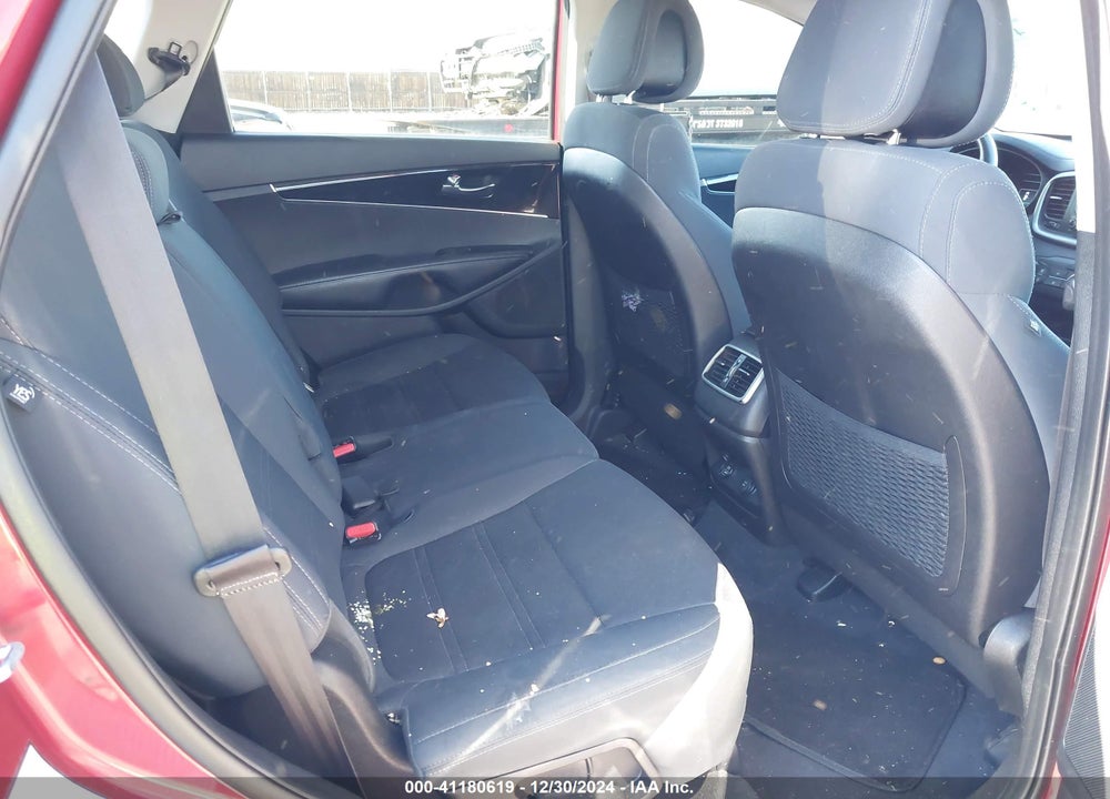 2016 KIA SORENTO 3.3L LX VIN: 5XYPGDA53GG135912