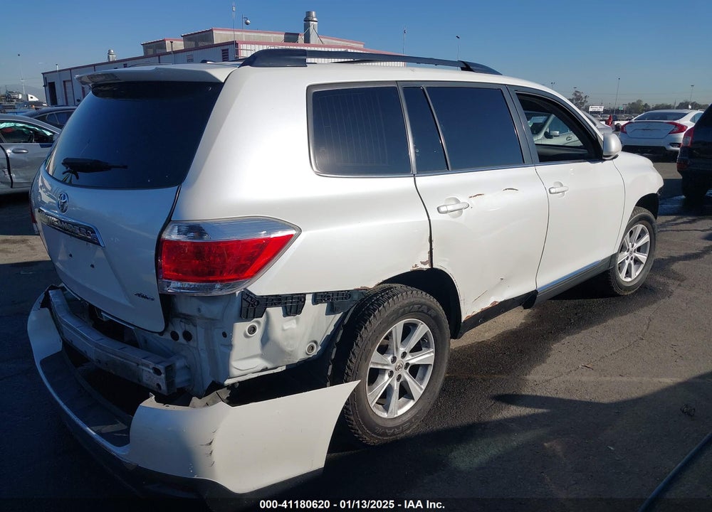 2012 TOYOTA HIGHLANDER SE V6 VIN: 5TDBK3EHXCS165977