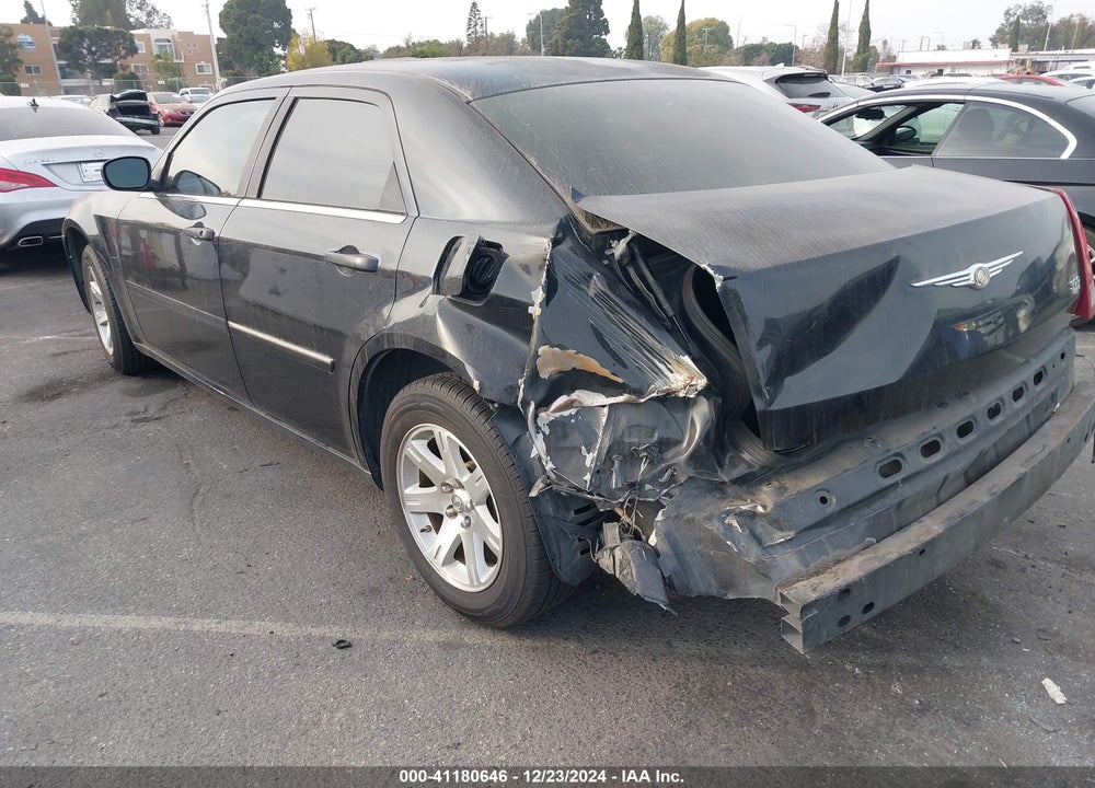 2007 CHRYSLER 300 TOURING VIN: 2C3KA53G27H804628