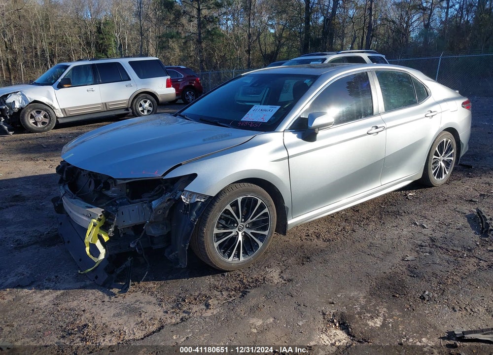 2019 TOYOTA CAMRY SE VIN: 4T1B11HK5KU704090