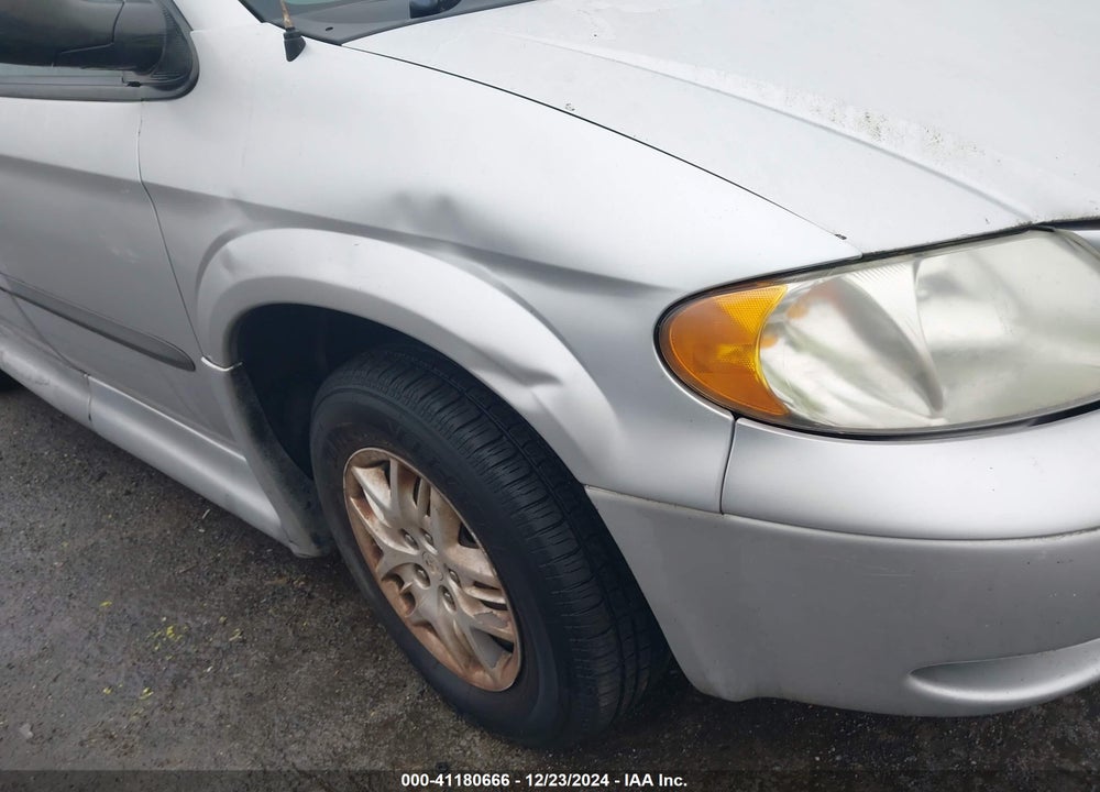 2002 DODGE GRAND CARAVAN SPORT VIN: 2B4GP44322R742699