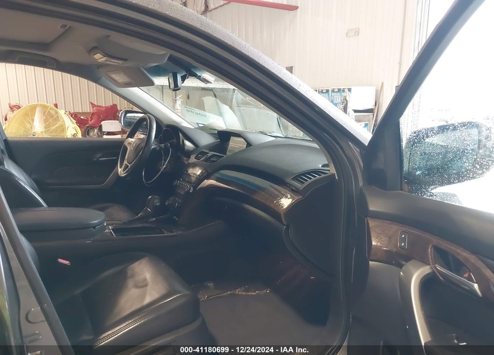 2011 ACURA MDX TECHNOLOGY PACKAGE VIN: 2HNYD2H69BH550057