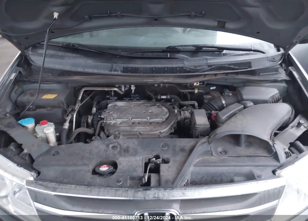 2011 HONDA ODYSSEY EX VIN: 5FNRL5H47BB101270
