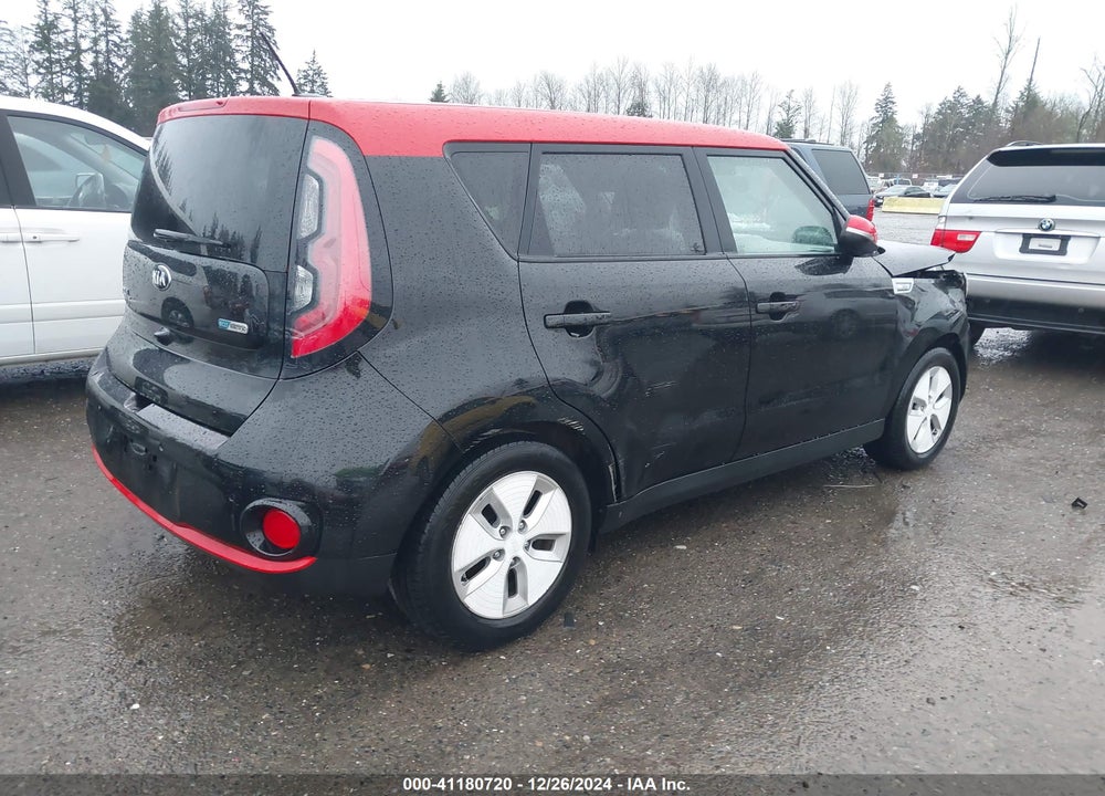 2016 KIA SOUL EV VIN: KNDJX3AE2G7017962