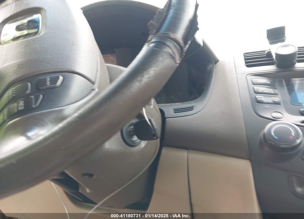 2005 HONDA ACCORD 3.0 EX VIN: 1HGCM66595A071725
