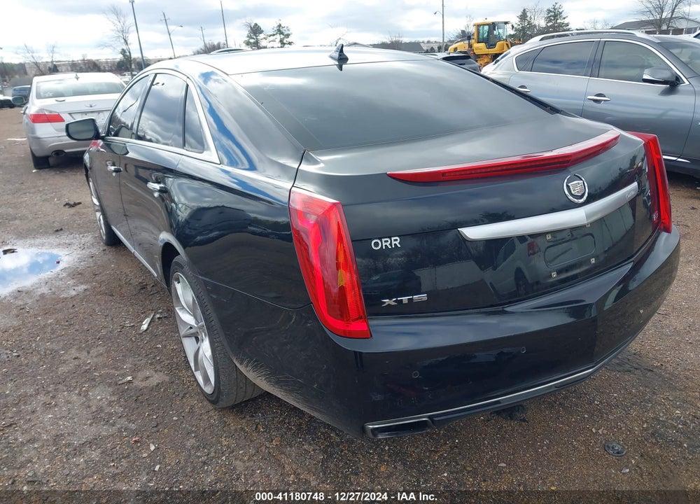 2013 CADILLAC XTS PLATINUM VIN: 2G61U5S31D9159105
