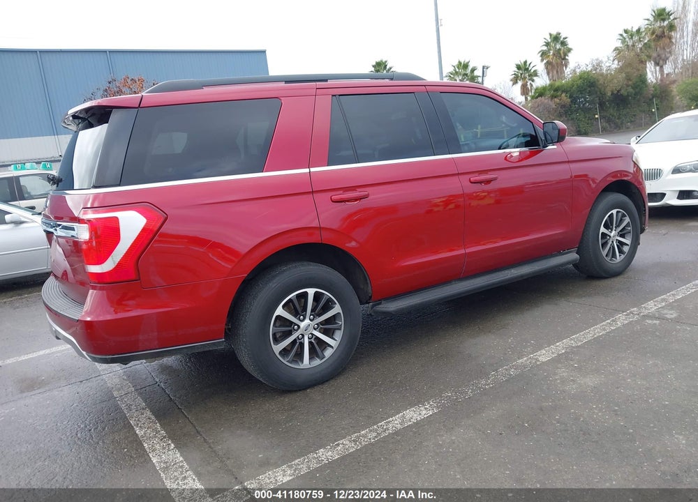 2018 FORD EXPEDITION XLT VIN: 1FMJU1HT7JEA00655