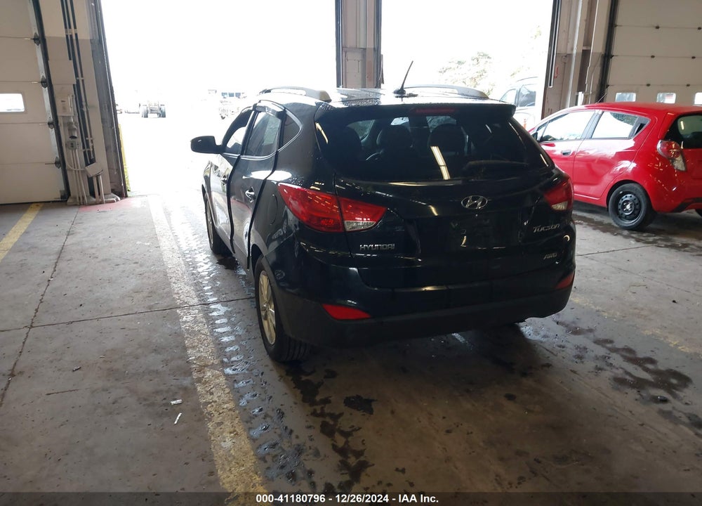 2013 HYUNDAI TUCSON GLS VIN: KM8JUCAC2DU711065