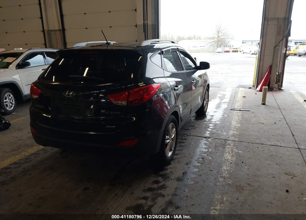 2013 HYUNDAI TUCSON GLS VIN: KM8JUCAC2DU711065
