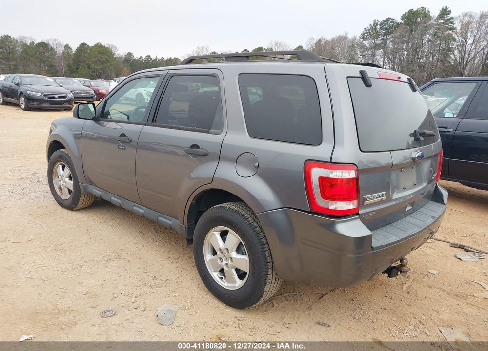 2011 FORD ESCAPE XLT VIN: 1FMCU9DG0BKA12391