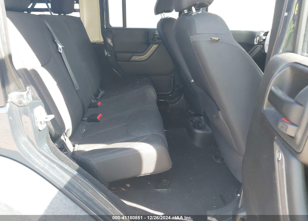 2017 JEEP WRANGLER UNLIMITED SPORT 4X4 VIN: 1C4HJWDG7HL638461