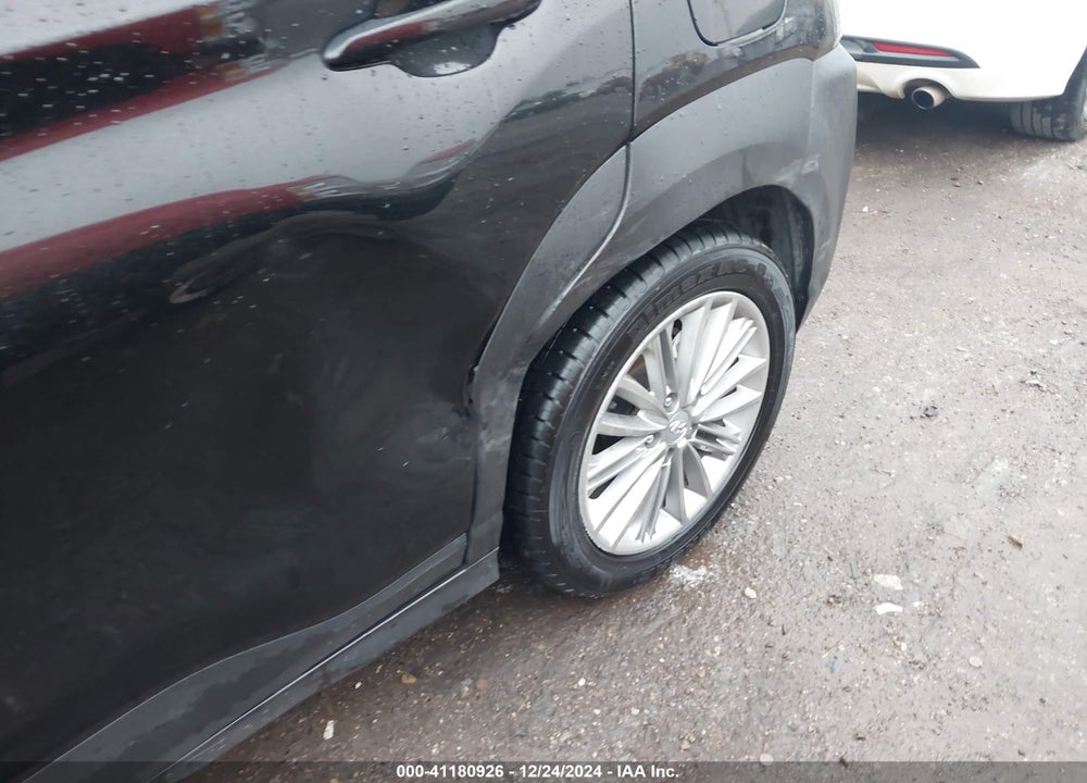 2021 HYUNDAI KONA SEL VIN: KM8K22AA5MU617054