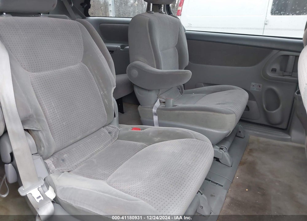 2006 TOYOTA SIENNA LE VIN: 5TDZA23C96S489445