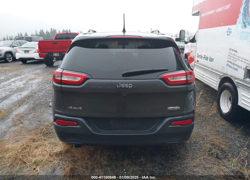 2015 JEEP CHEROKEE LATITUDE VIN: 1C4PJMCB8FW594231
