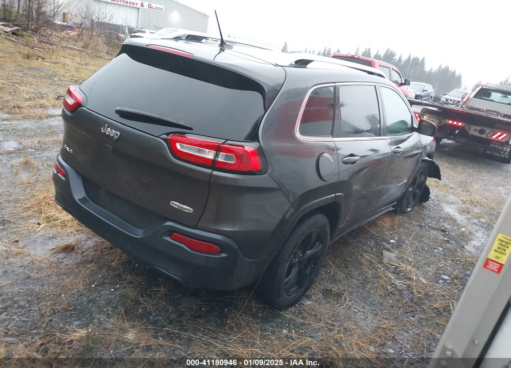 2015 JEEP CHEROKEE LATITUDE VIN: 1C4PJMCB8FW594231