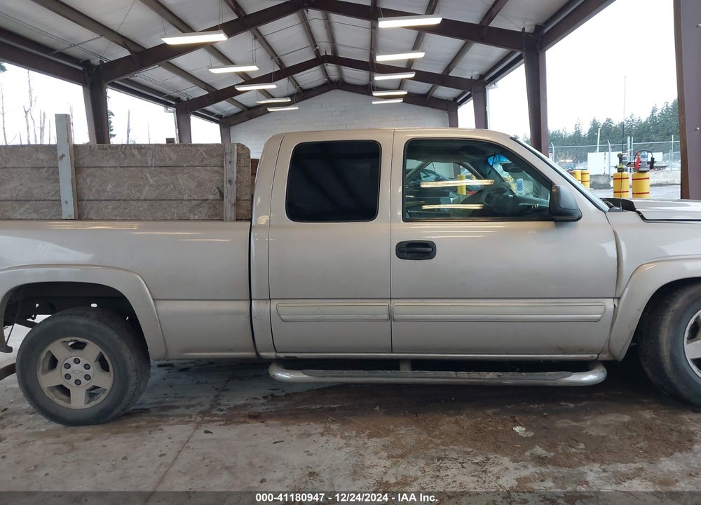 2006 CHEVROLET SILVERADO 1500 LT3 VIN: 1GCEK19Z56Z184024