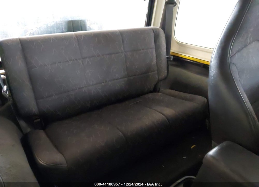 2001 JEEP WRANGLER SPORT VIN: 1J4FA49S61P358581