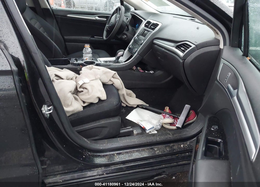 2013 FORD FUSION SE VIN: 3FA6P0H72DR125813