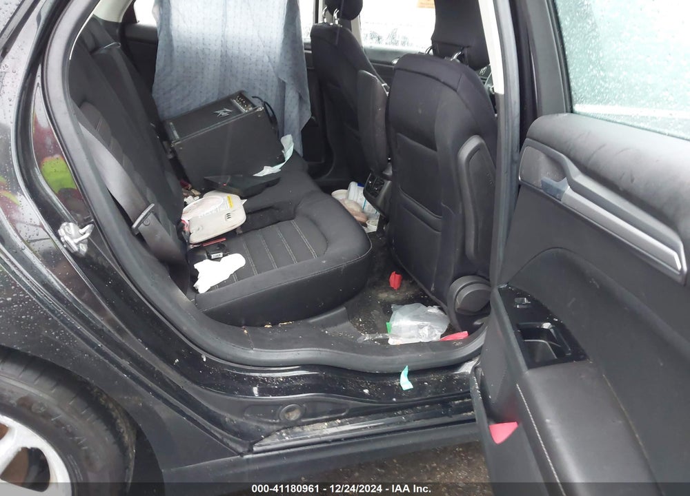 2013 FORD FUSION SE VIN: 3FA6P0H72DR125813