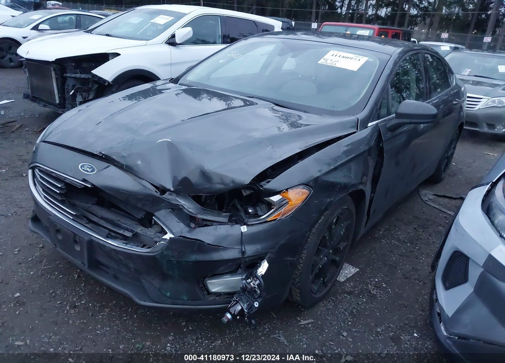 2019 FORD FUSION SE VIN: 3FA6P0HD2KR284821