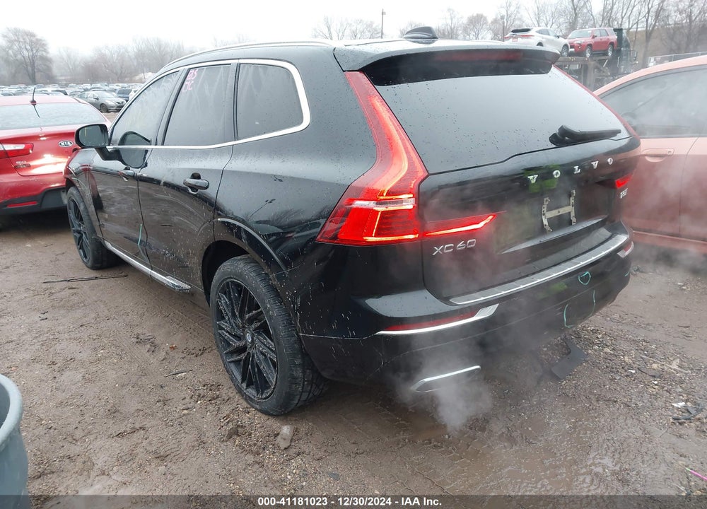 2019 VOLVO XC60 T5 INSCRIPTION VIN: LYV102RL0KB326786