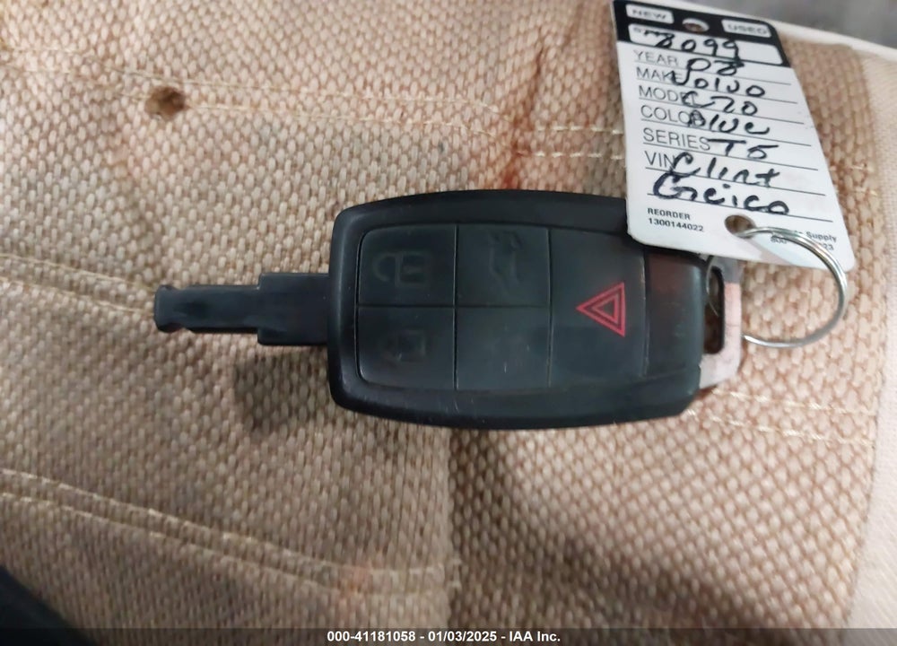 2008 VOLVO C70 T5 VIN: YV1MC67228J045184
