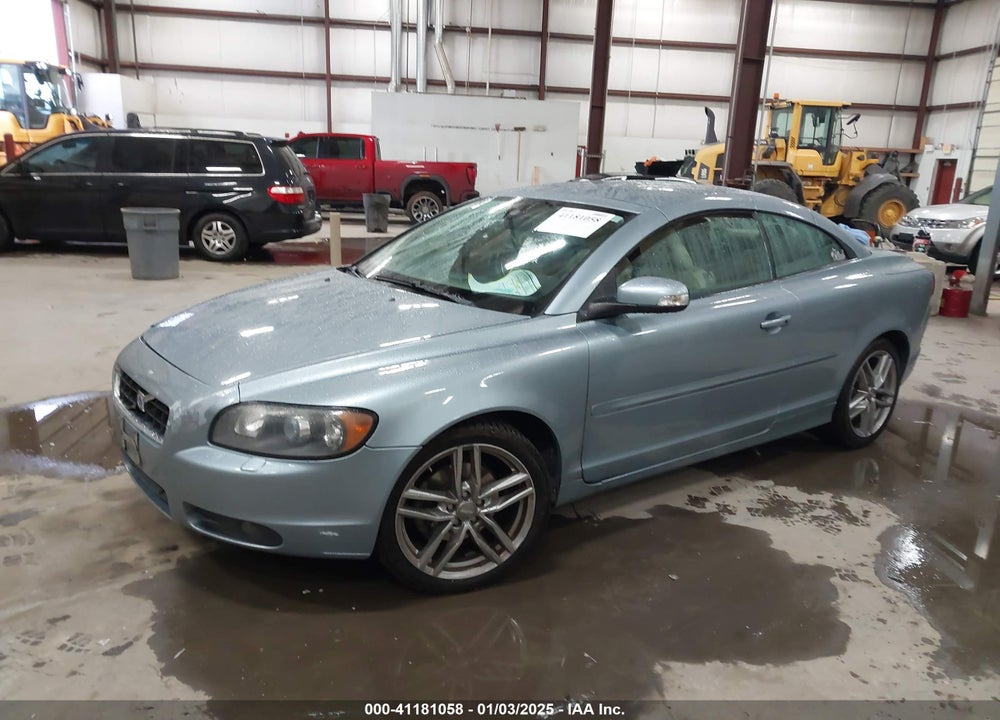 2008 VOLVO C70 T5 VIN: YV1MC67228J045184