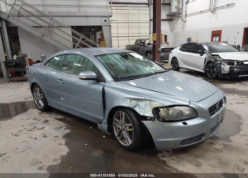 2008 VOLVO C70 T5 VIN: YV1MC67228J045184