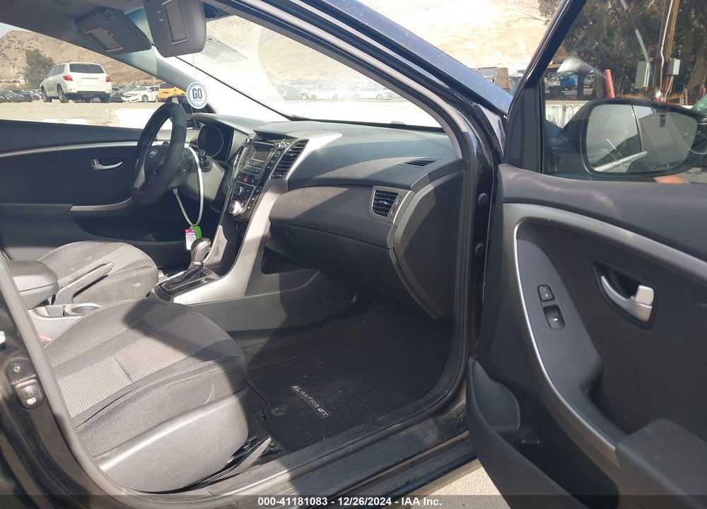 2016 HYUNDAI ELANTRA GT VIN: KMHD35LH0GU338911