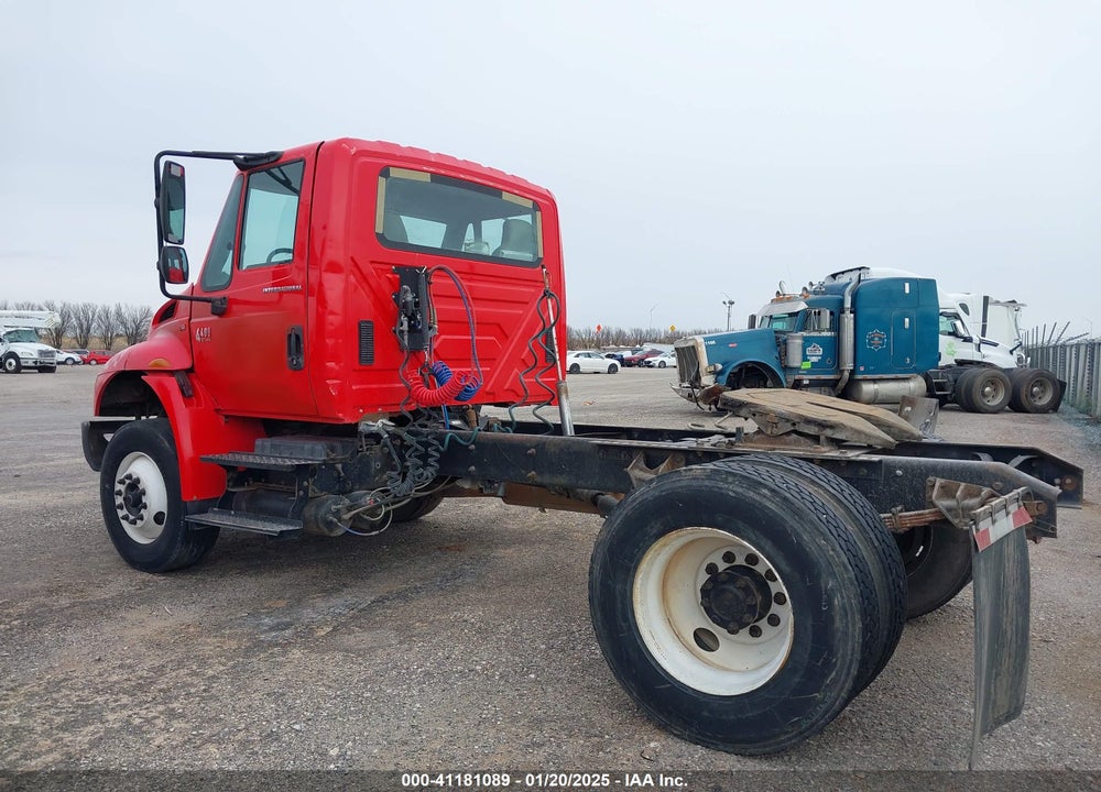 2005 INTERNATIONAL 4000 4400 VIN: 1HSMTAAN95H124390